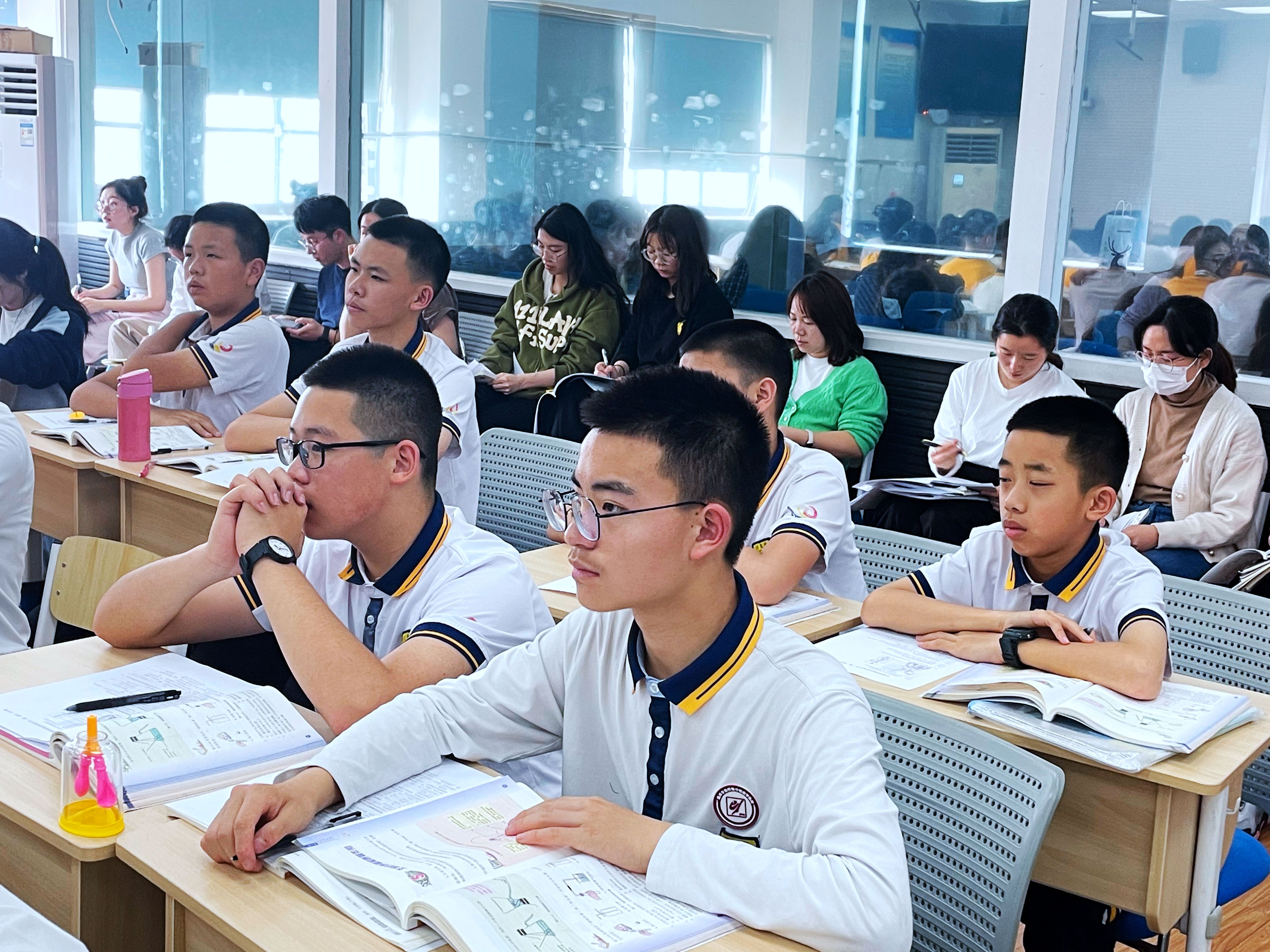 温州中学附属初中(温州中学附属初中蔡呈腾简介)